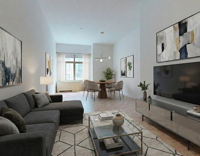 Building Photo - Washington Street