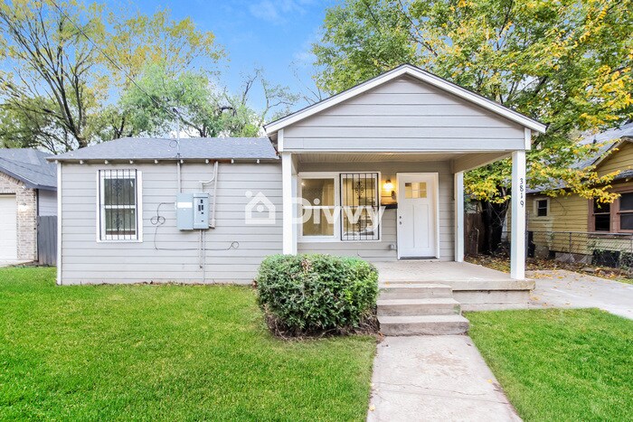 Primary Photo - 3819 Pine St, Dallas, TX 75210