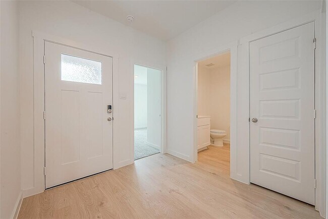 Building Photo - 1210 Via Del Corso Ln