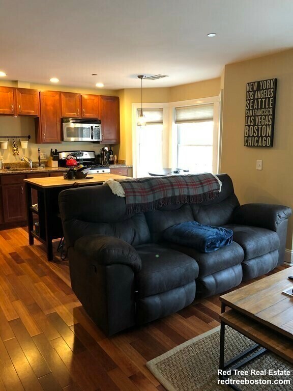 Foto del edificio - 341 W Broadway