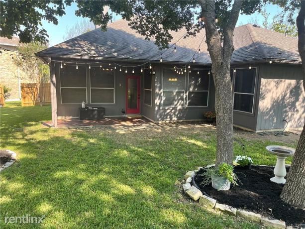 Building Photo - 4 br, 2 bath House - 905 Oakdale Cir