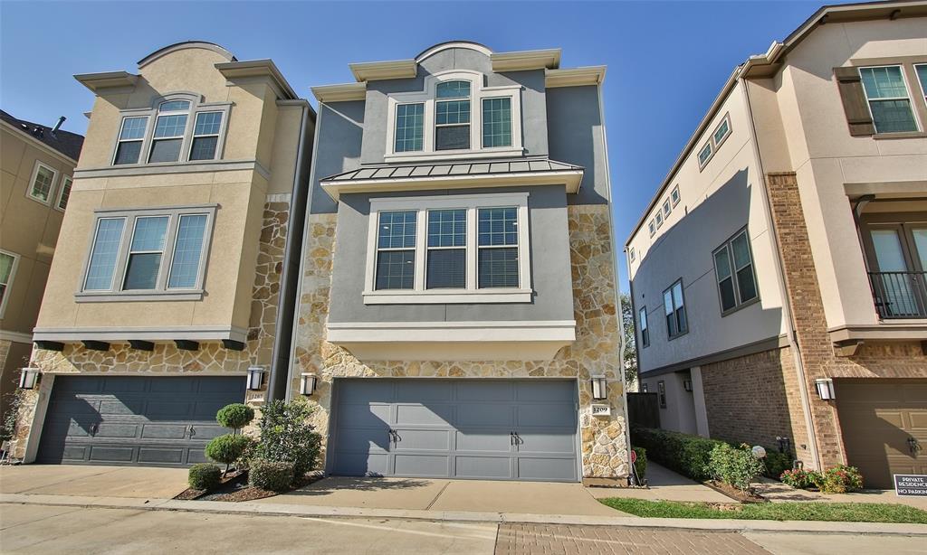 1209 Edwinstowe Trl, Houston, TX 77043 House Rental in Houston, TX