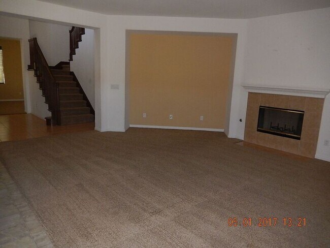 Building Photo - 35423 Ocotillo Ct