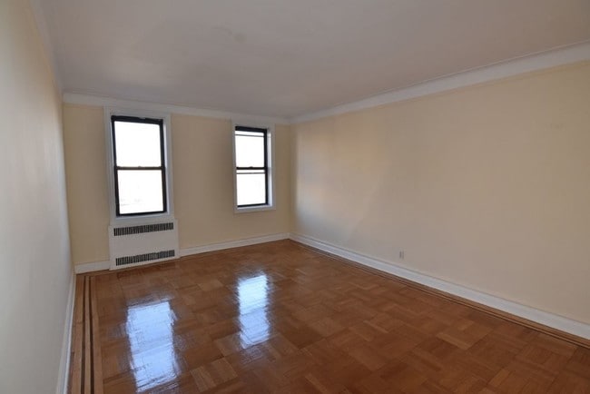 Building Photo - 1820 Avenue N
