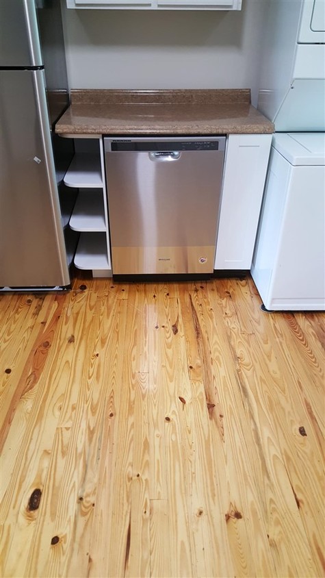 Foto principal - 327 E Pershing St