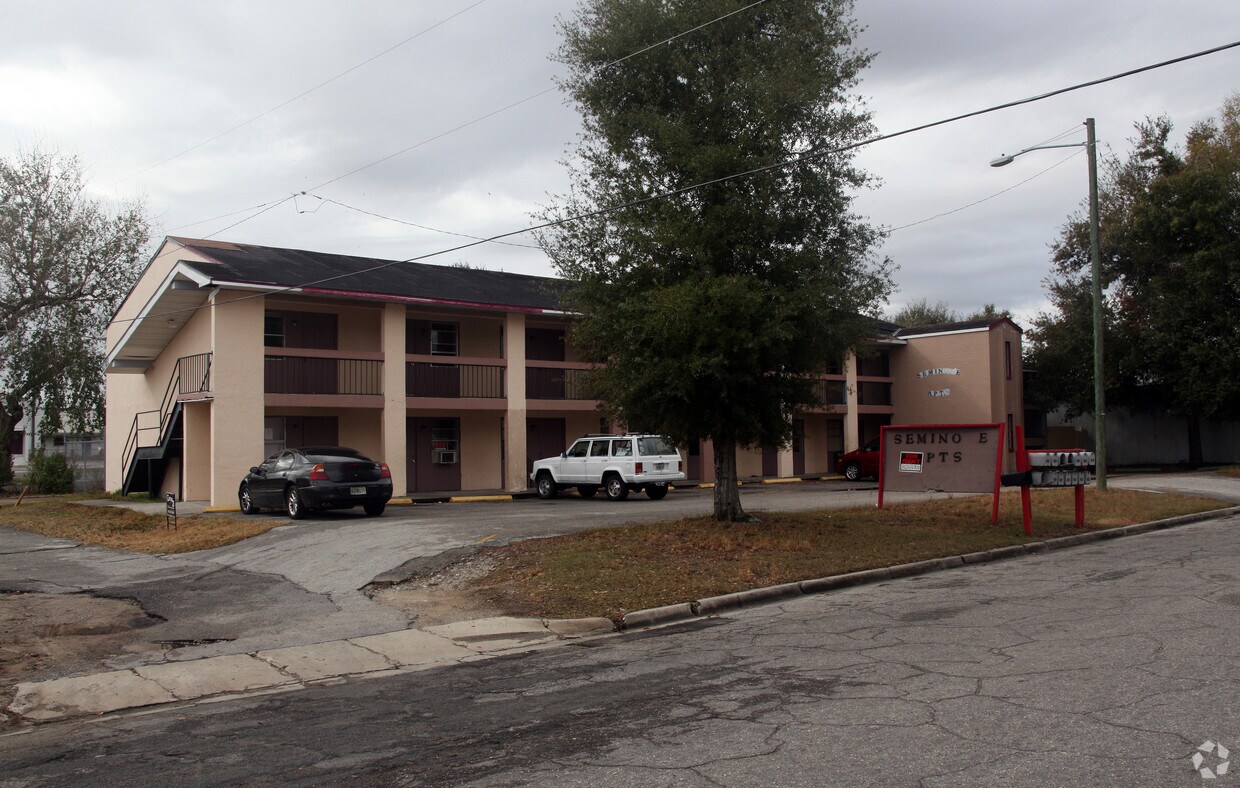 Seminole Apartments Lake Wales, FL