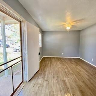 Foto del edificio - 2714 E 3rd St