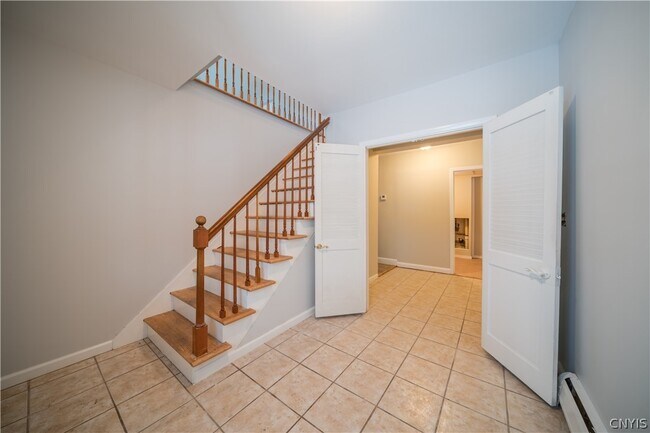 Foto del edificio - 4618 Brickyard Falls Rd