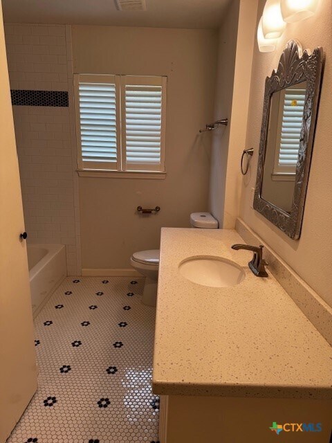 Foto del edificio - 1422 Mockingbird Ln