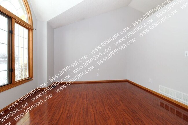 Foto del edificio - GRANITE COUNTERTOPS!! 3 Bedroom, 2.5 Bath ...