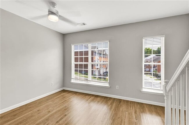 Foto del edificio - 3160 Mill Springs Cir NE
