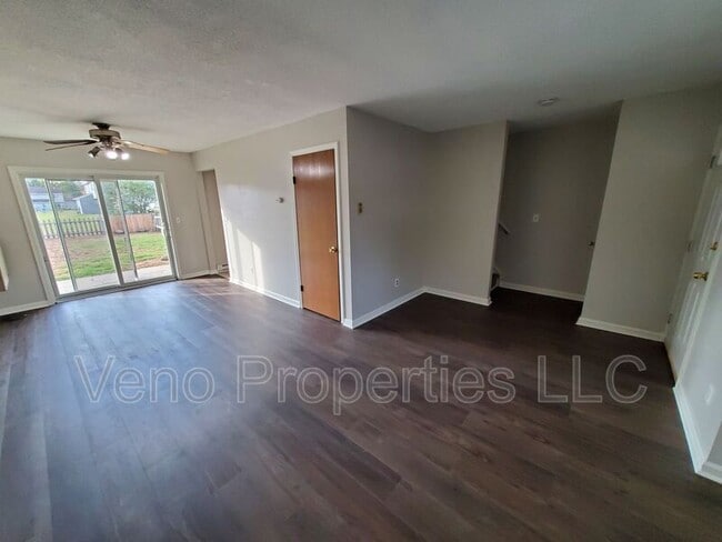 Foto del edificio - 2016 St Paul Dr