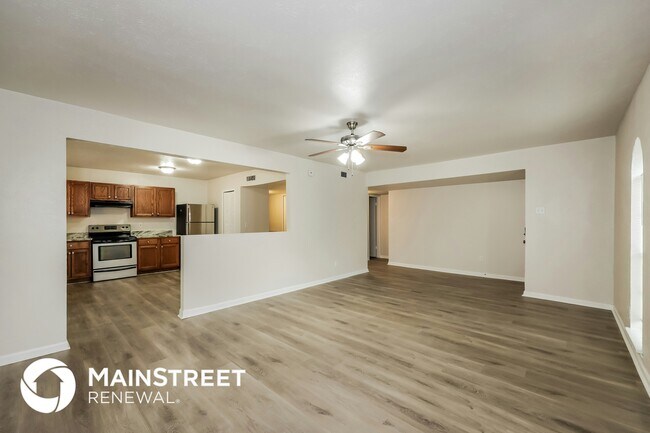 Foto del edificio - 2941 Rolling Hills Dr