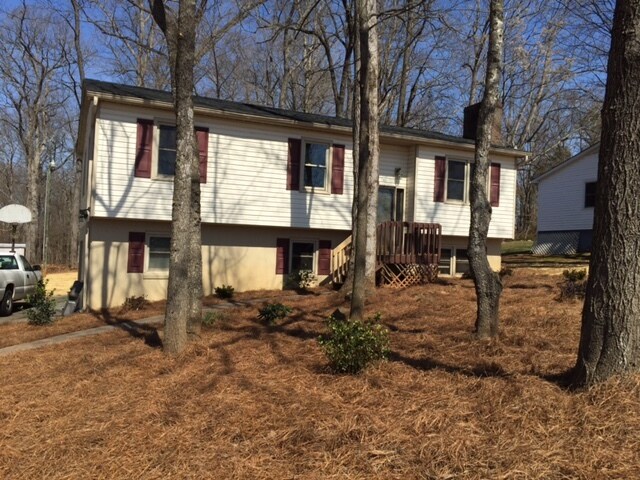 Foto principal - 5375 Kingswell Dr