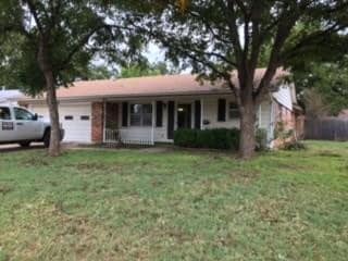 Building Photo - 2025 Marsalis Dr