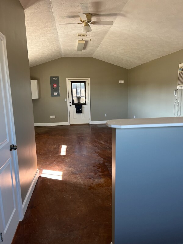 Building Photo - 131 N Lee Dr