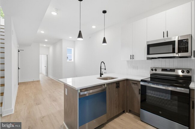 Photo - 4312 Pennsgrove St-3 Apartment