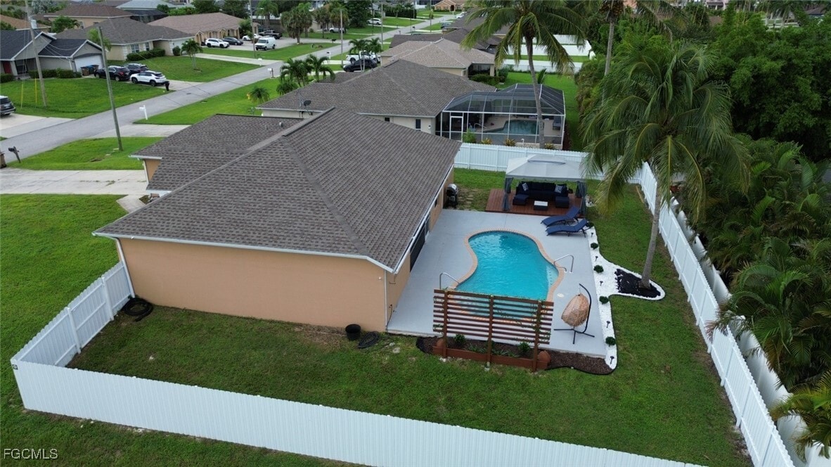 Primary Photo - 1721 SW 21st Ln