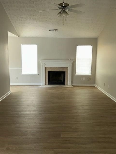 Foto del edificio - 1363 Wilkes Crest Ct