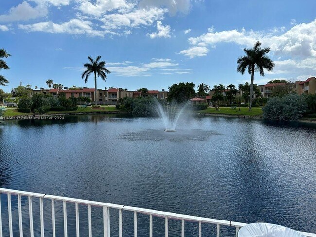 Foto del edificio - 5020 NW 79th Ave