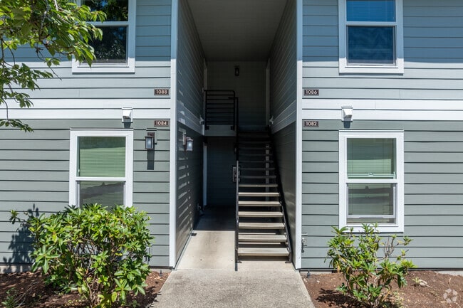 Building Entrance - Reflections Hidden Creek Apartments