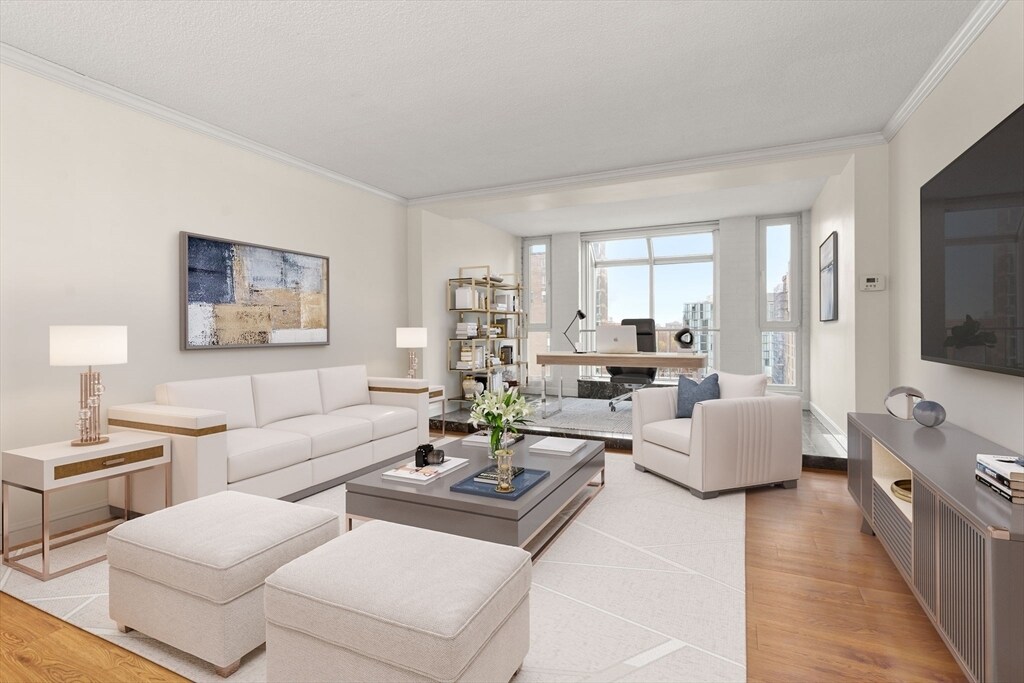 Foto principal - 77 Pond Ave