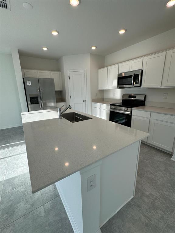 Foto del edificio - 724 Reggie Rd