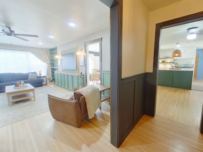 Foto del edificio - 1334 N Estate Ct