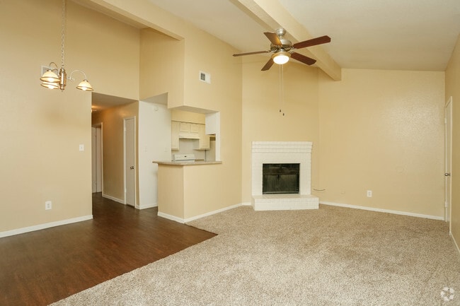 Interior Photo - Trailing Vine Apartments