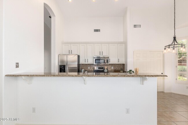 Foto del edificio - 7248 E Nance St