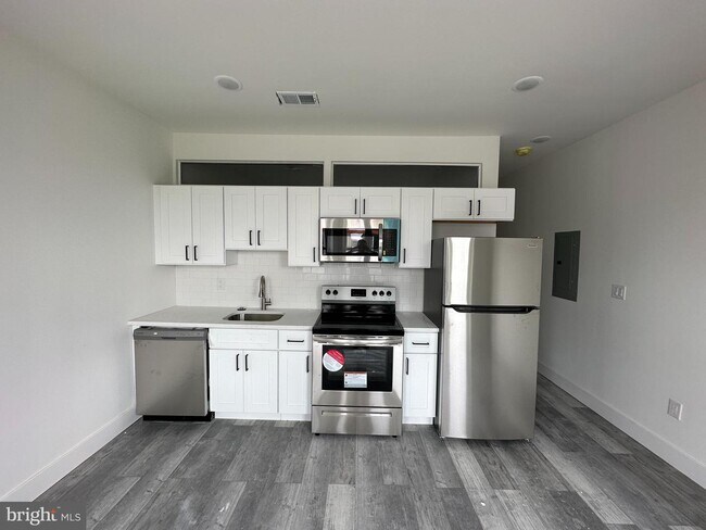 Foto del edificio - 1715 N 42nd St