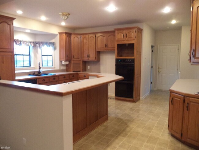 Foto del edificio - 4 br, 2.5 bath House - 2224 Marion Anderson