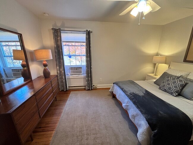 Foto del edificio - 375 Weaverville Rd