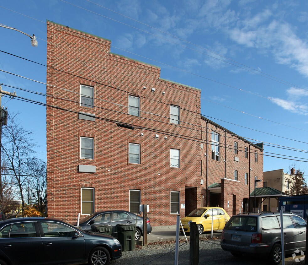 Foto del edificio - Trustee Corner