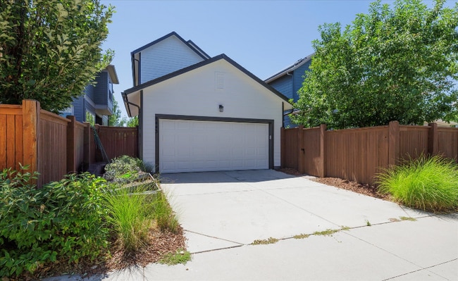 Building Photo - 8443 E 50th Dr