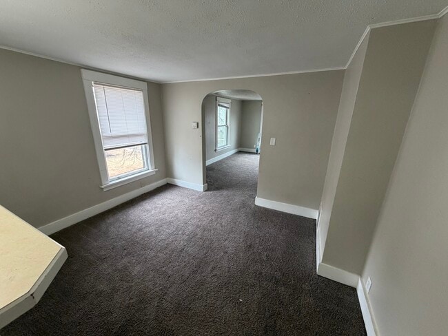 Building Photo - 1111 Bluff St