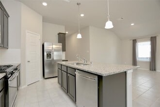 Building Photo - 2123 Santa Ana Wy