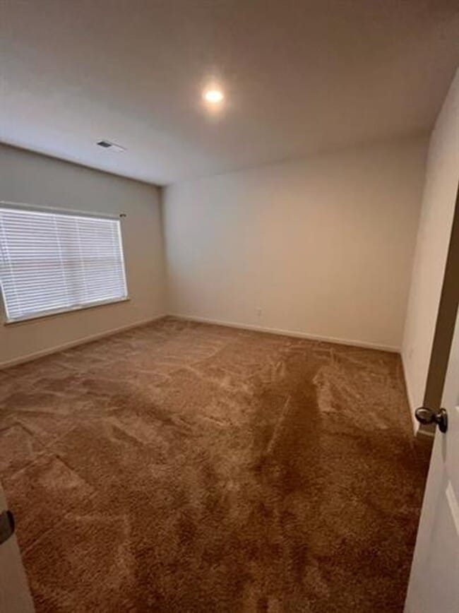 Building Photo - Beautiful 3-Bedroom Home in Oakland - Mode...