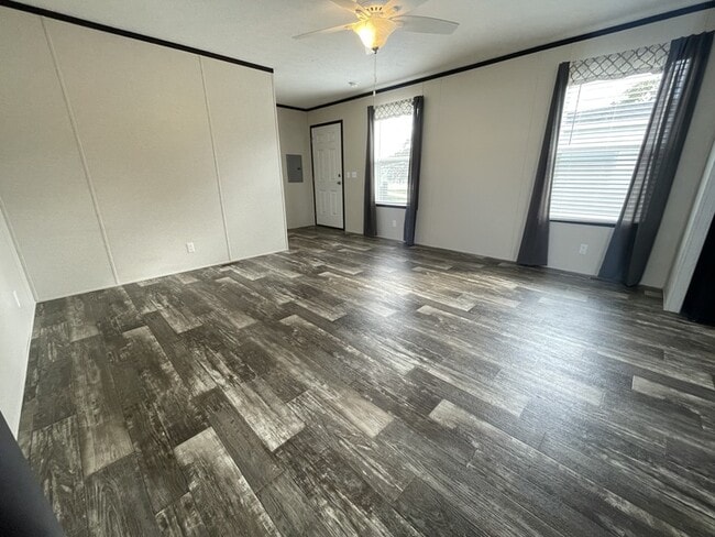 Building Photo - 38087 Johannes Dr