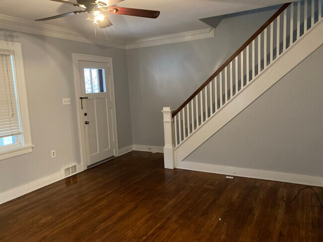 Foto del edificio - 500 Fruithurst Dr