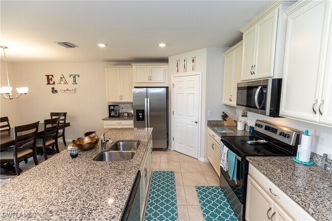 Building Photo - 3109 Birchin Ln