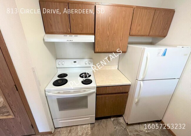 Foto del edificio - 307 11th Ave NW