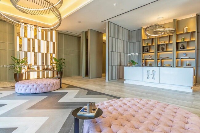 SO FLO Real Estate 4010 S Ocean Dr 1501 - 4010 S Ocean Dr