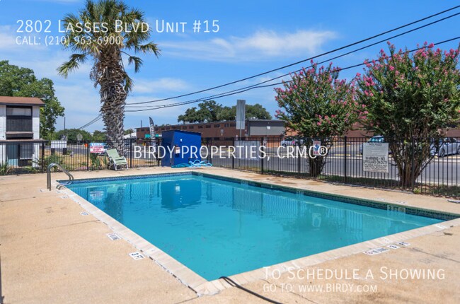 Building Photo - 2802 Lasses Blvd