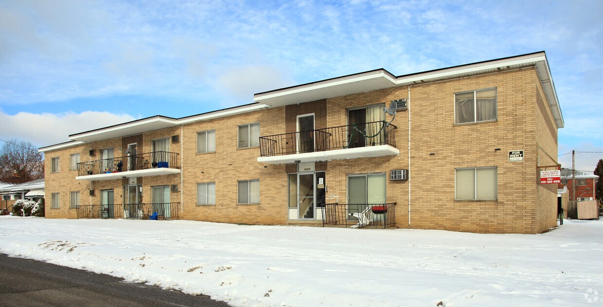 Primary Photo - 16021 Dunbury Dr