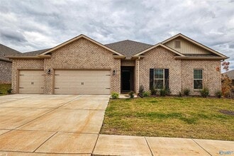 Building Photo - 124 Oak Fletcher Dr