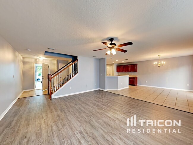 Building Photo - 19514 Timberbluff Dr