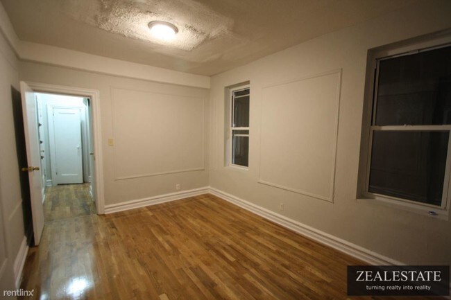 Foto del edificio - 536 E 96th St