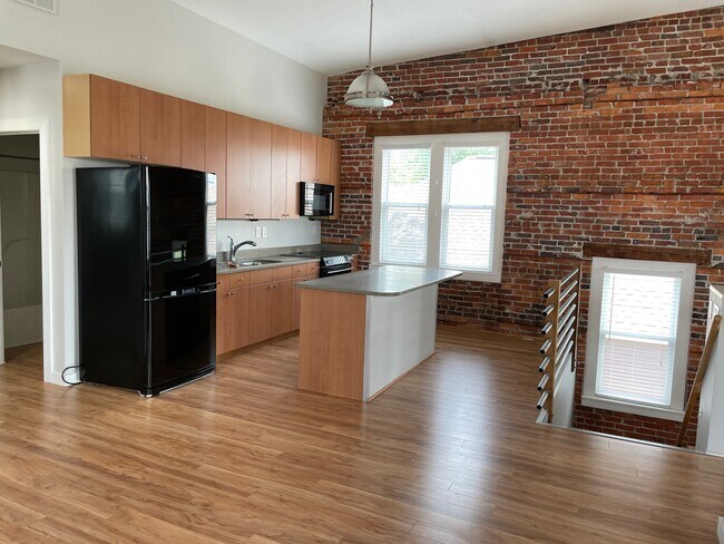 Foto del edificio - 1025 Redgate Ave