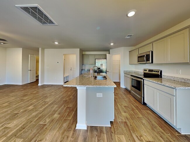 Foto del edificio - 922 Citation St